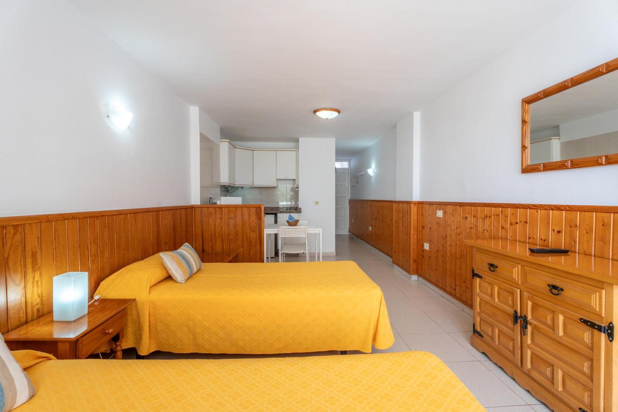 Apartamentos Borinquen Playa de las Américas Kültér fotó